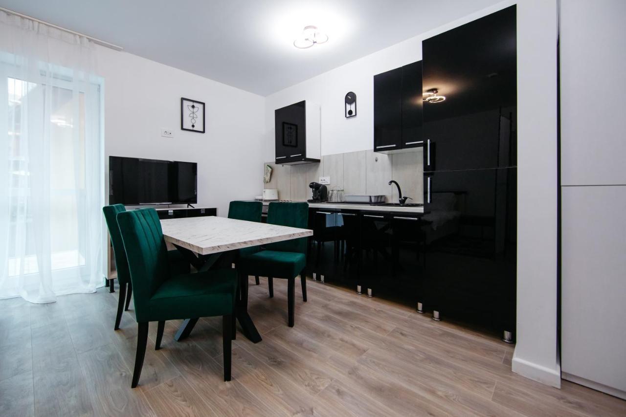 L&V Family Studio Daire Sinaia Dış mekan fotoğraf
